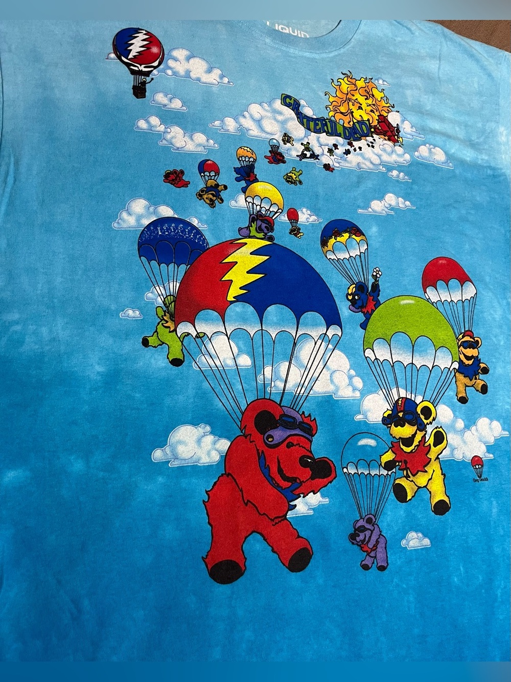 Grateful Dead Parachuting Bears Tie-Dye
T-Shirt - Picture 7 of 10